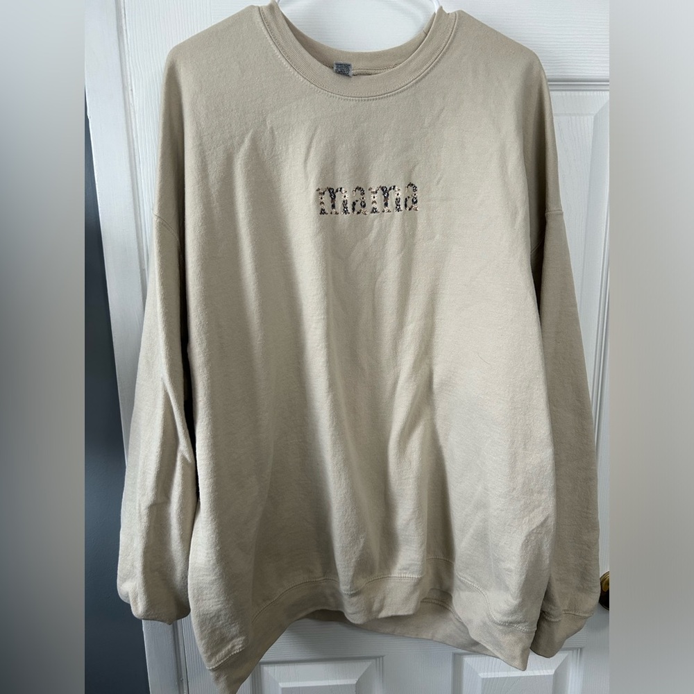 Mama Embroidered Sweatshirt 2xl